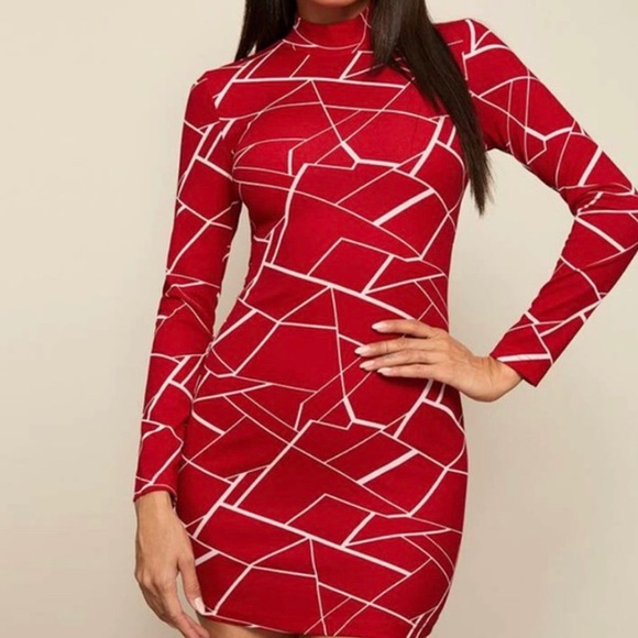 Print Red Bodycon Short Long Sleeve Dress - Picture 2 of 4